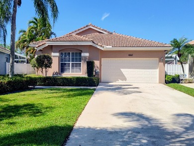 (private lake, pond, coastal) Home For Sale in West Palm Beach Florida