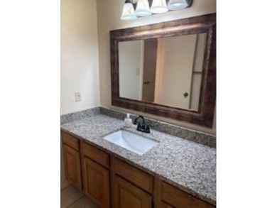 Charming 1-Bedroom Condo in the Heart of Dallas!

Experience