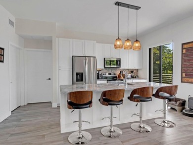 Welcome to 273 W Seaview Dr, your sanctuary in the heart of - photo 12