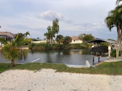 City water and sewer, beautiful neighborhood, one of the few and - photo 12