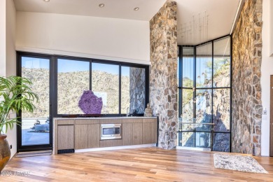 The HIGHEST HOME in Paradise Valley + the surrounding areas. At