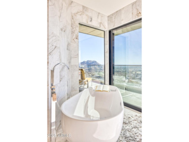 The HIGHEST HOME in Paradise Valley + the surrounding areas. At