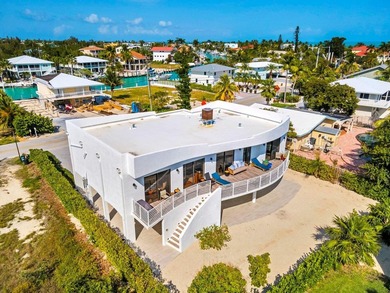Welcome to 273 W Seaview Dr, your sanctuary in the heart of - photo 22