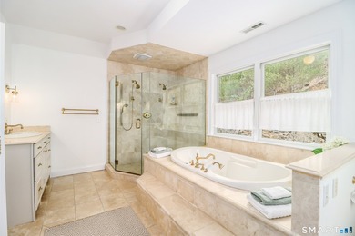 For those who enjoy entertaining and privacy, this 4.3 acre - photo 23