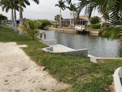 City water and sewer, beautiful neighborhood, one of the few and - photo 23
