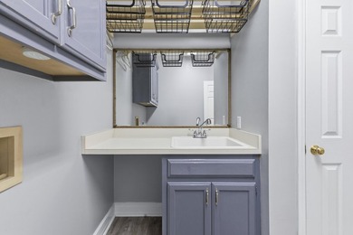 Centrally located in the heart of Morristown, this picturesque - photo 27