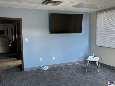 Outstanding Commercial Investment Opportunity! This exceptional