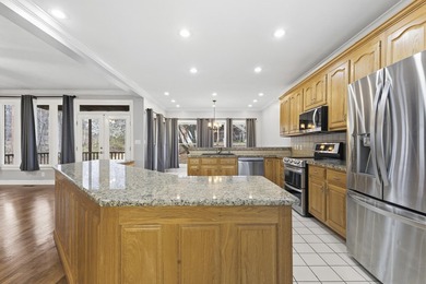 Centrally located in the heart of Morristown, this picturesque - photo 31