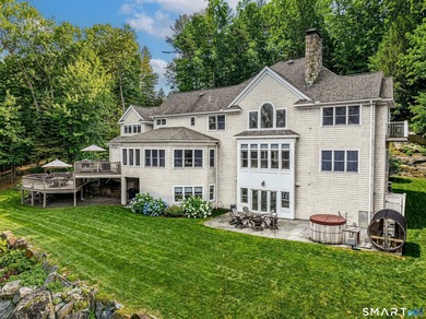 For those who enjoy entertaining and privacy, this 4.3 acre - photo 35