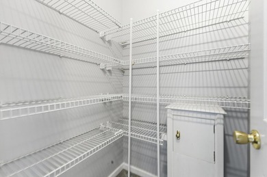 Centrally located in the heart of Morristown, this picturesque - photo 53