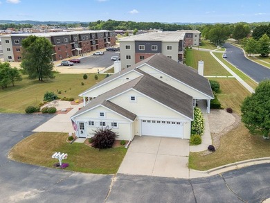 Priced below assessed value! Welcome to this well-maintained - photo 7