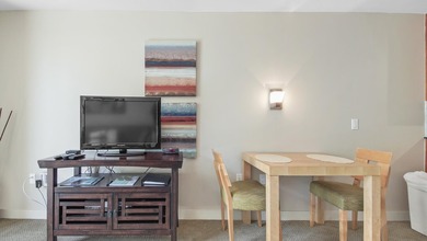 Welcome to your investment slice of paradise nestled within the - photo 9