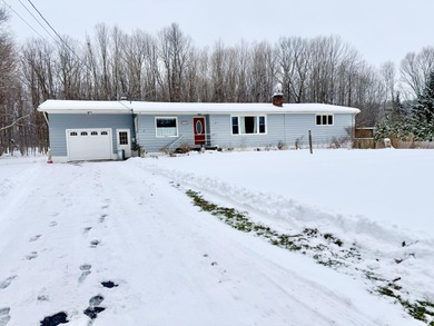 Lake Champlain - Clinton County Home For Sale in Plattsburgh New York