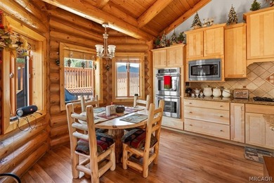 Discover the exceptional craftsmanship of this stunning log home - photo 13