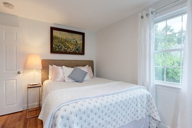 Enjoy this beautifully updated Ranch set on a corner lot w/ - photo 14