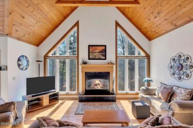 Contemporary lakeview home offers a rare blend of flexibility - photo 13