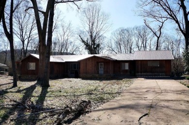 Little Red River Home For Sale in Pangburn Arkansas