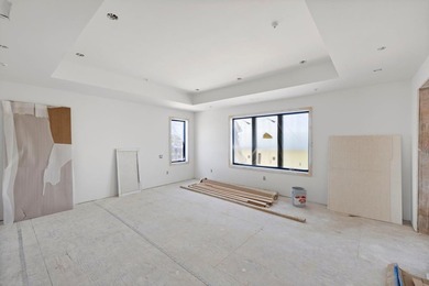 Brand New Luxury Residence in the highly sought-after Bel Aire - photo 16