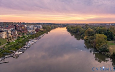 RIVERFRONT!! From morning light over the trail to evenings on - photo 1