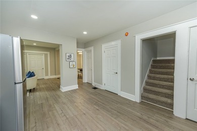 Welcome to 1144 North Street! Totally renovated, a rare six - photo 13