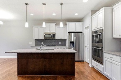 This beautifully maintained Prior Lake home features a spacious - photo 16
