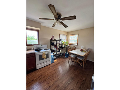 Great opportunity to own a detached two family offering - photo 17