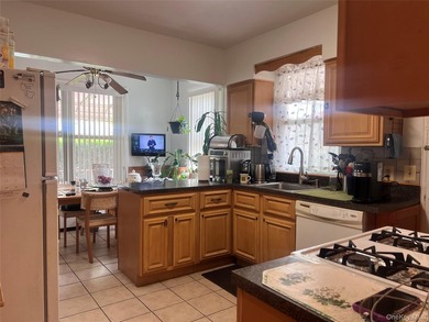 This versatile two-family Cape offers the best of both worlds - photo 7