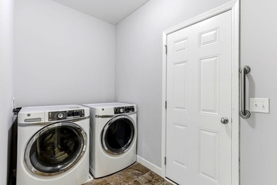 This beautifully maintained Prior Lake home features a spacious - photo 19