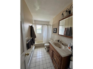 Great opportunity to own a detached two family offering - photo 20
