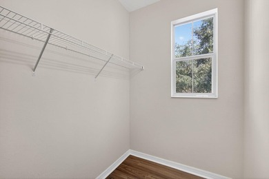 Beautifully updated 3-bedroom, 2.5-bath townhome with a 1-car - photo 20