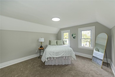Welcome to 1144 North Street! Totally renovated, a rare six - photo 24