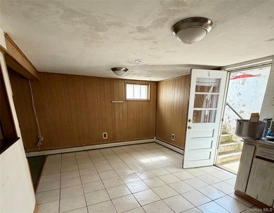 Great opportunity to own a detached two family offering - photo 25