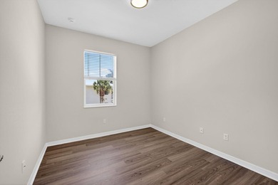 Beautifully updated 3-bedroom, 2.5-bath townhome with a 1-car - photo 30