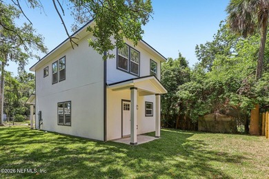 Brand-new two-story home in the desirable St. Nicholas area! - photo 31