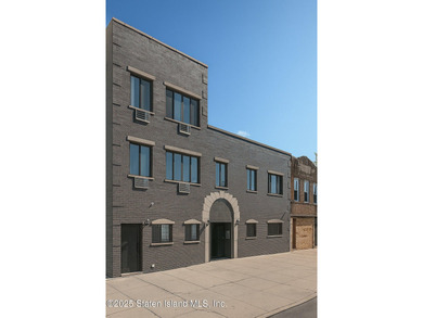 Introducing an exceptional investment opportunity in one of - photo 2