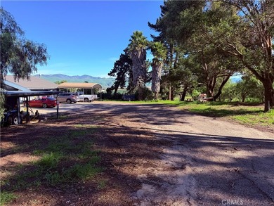 2075 Cambridge Way - photo 4