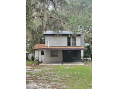 Lake Home Sale Pending in Keystone Heights, Florida