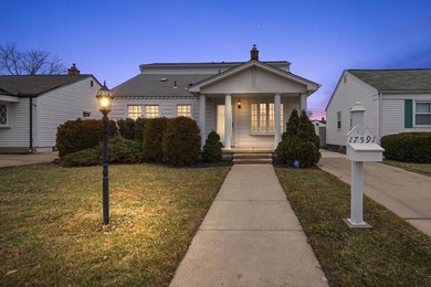 Detroit River Home Sale Pending in Riverview Michigan