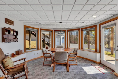 Contemporary lakeview home offers a rare blend of flexibility - photo 30