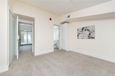 Huge price improvement for this exceptional 3 bedroom waterfront - photo 12