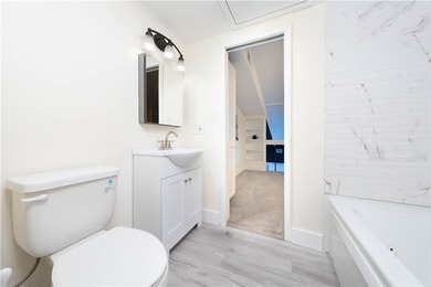 Huge price improvement for this exceptional 3 bedroom waterfront - photo 17