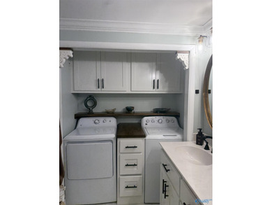 Beautiful waterfront home with 3 bedrooms, 2 baths. 2,253 square - photo 19
