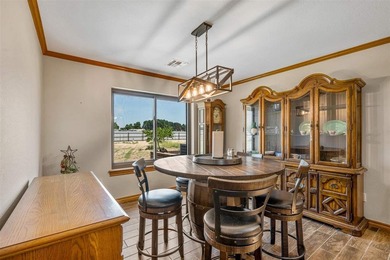 Experience the best of country lake living on 5.4 acres, just 4 - photo 20