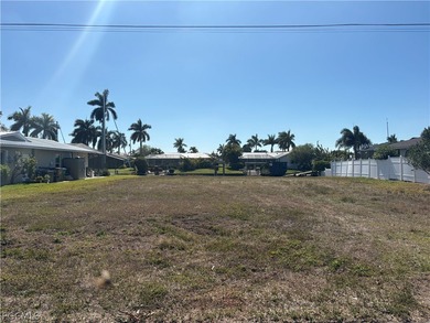 Caloosahatchee River Lot For Sale in Cape Coral Florida