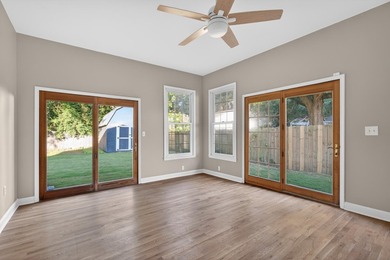 This Park Circle charmer is in the heart of one of North - photo 24