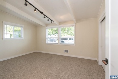 Commercial? Residential? Investment? The choice is yours - photo 29