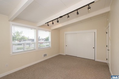 Commercial? Residential? Investment? The choice is yours - photo 30