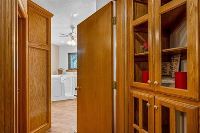 Experience the best of country lake living on 5.4 acres, just 4 - photo 31