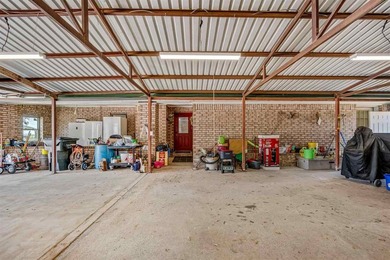 Experience the best of country lake living on 5.4 acres, just 4 - photo 33