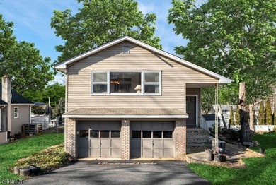 Lake Hopatcong Home For Sale in Roxbury Twp. New Jersey